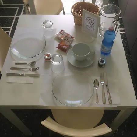 Affittacamere Ruggiero E Di Rosa Konukevi 2*