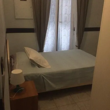 Penzion Affittacamere Ruggiero E Di Rosa Janov